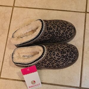 Marley Lilly Women's Leopard Print Faux-Fur Slippers - Brown
